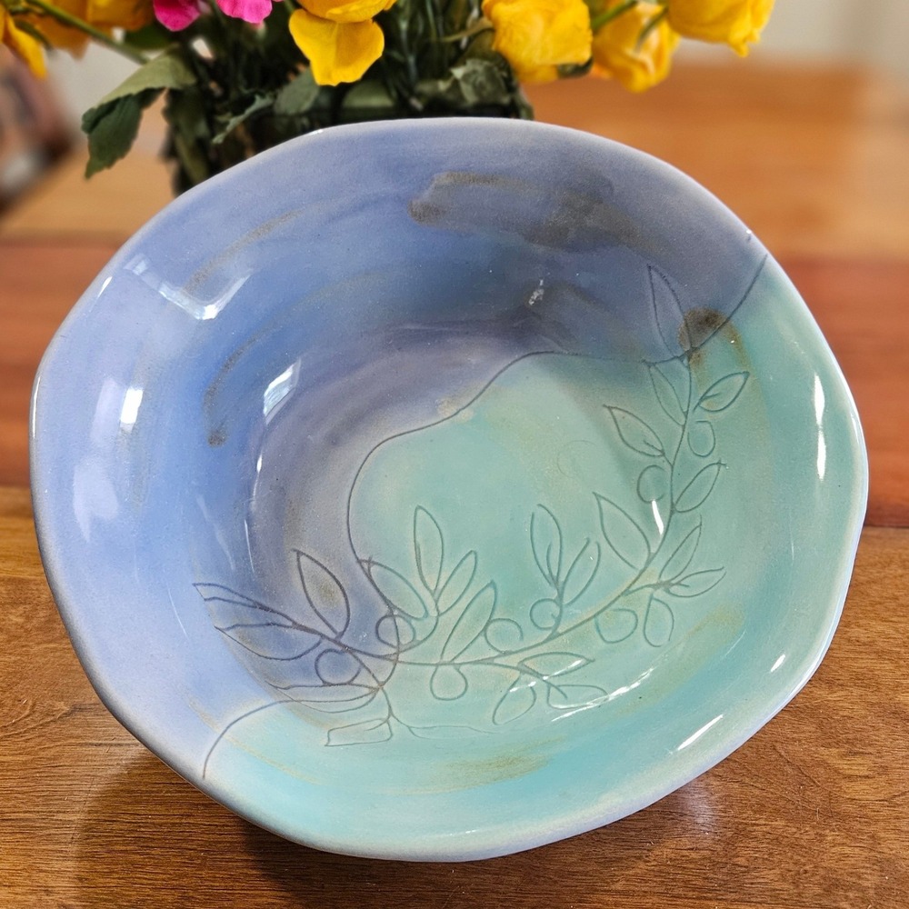 Vintage Italian Art Pottery Centerpiece Bowl Blue Aqua Incised Floral‎ Signed